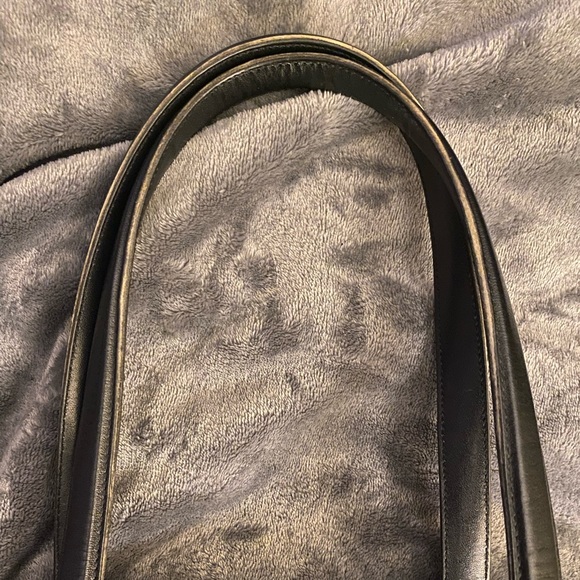 💯Authentic Gucci - Picture 10 of 16